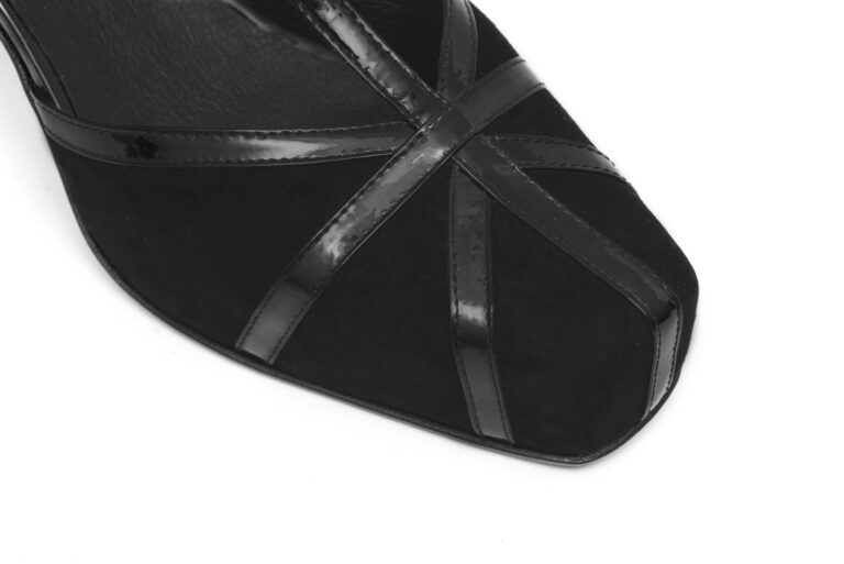 ARLETTY-BAJO-NOIR_foto02-1