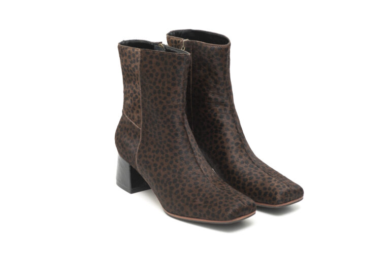 BOTA-LOUISE-BROWN_foto02_BAJA