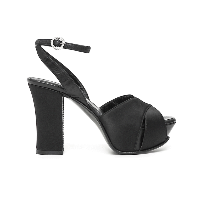 HERMINE-BAJO-NOIR-1