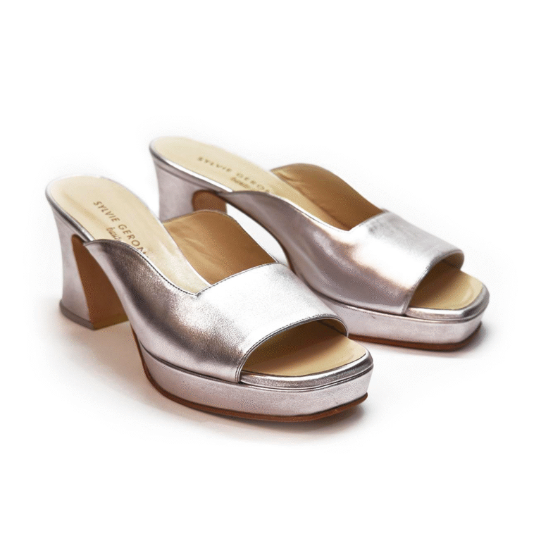 LILA-ROSE-METAL-1